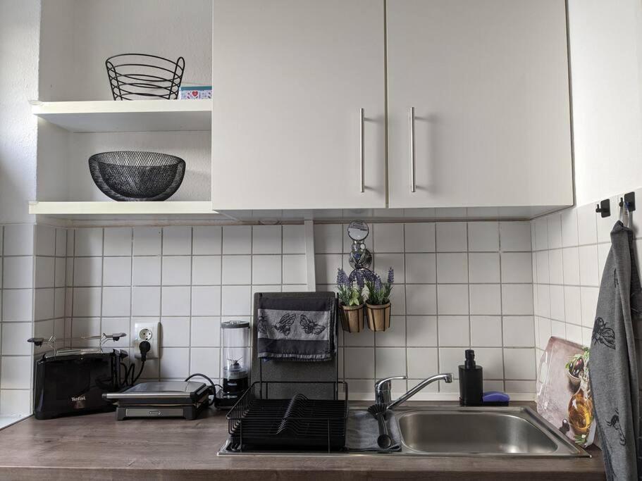 Apartment Downtown/balcony/coffee Bar/tv-streaming/top Wlan *