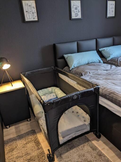 Downtown/balcony/coffee Bar/tv-streaming/top Wlan Apartment