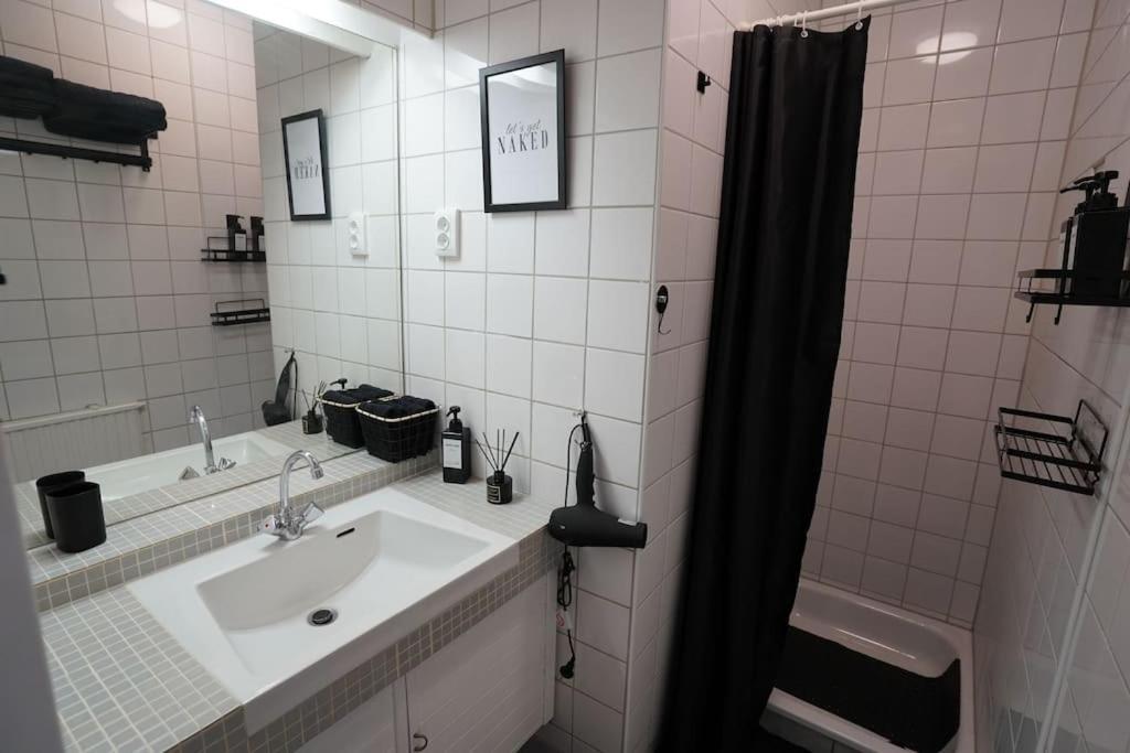 Downtown/balcony/coffee Bar/tv-streaming/top Wlan Bielefeld
